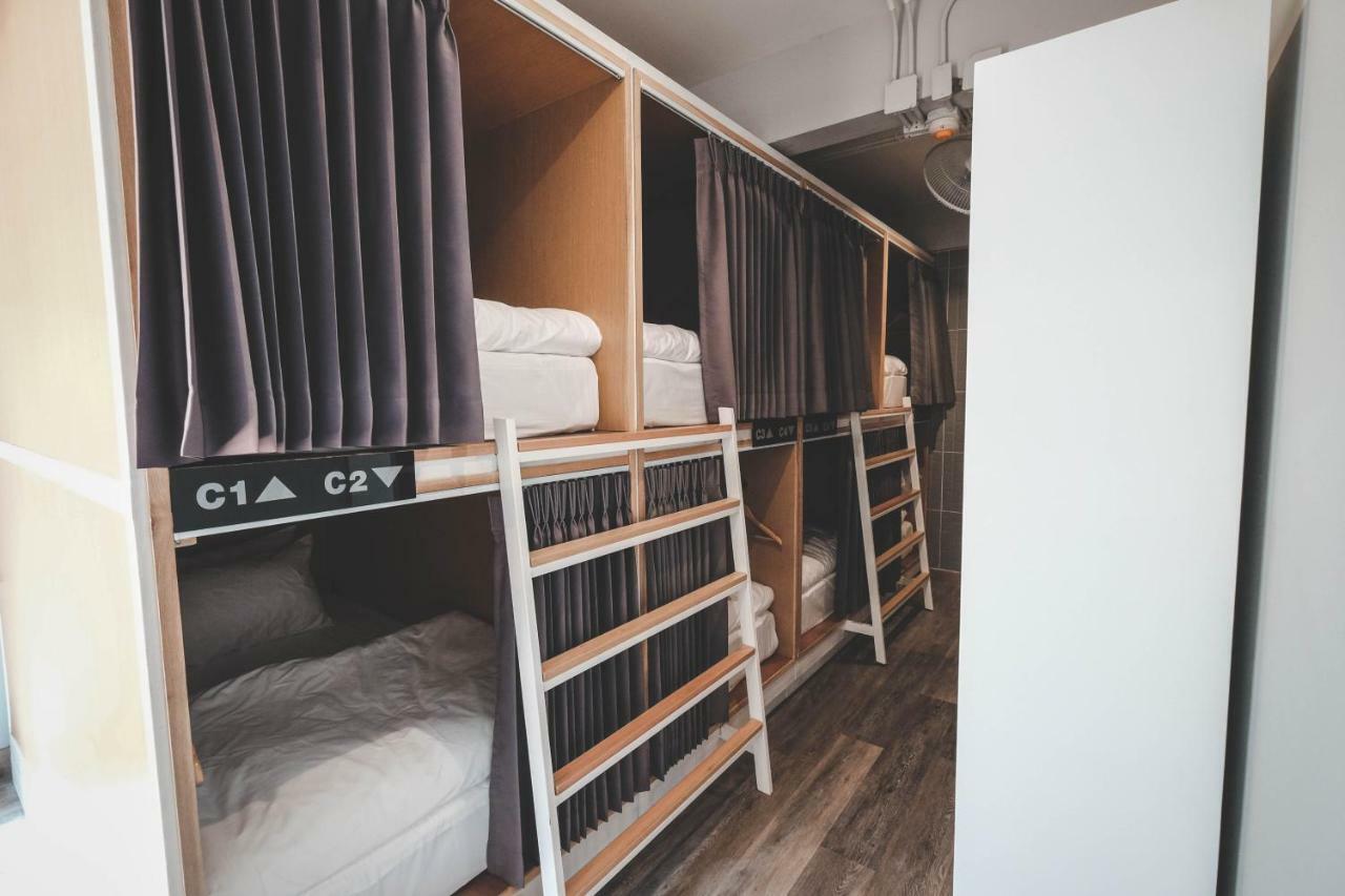Stay Thapae Hostel Чиангмай Екстериор снимка